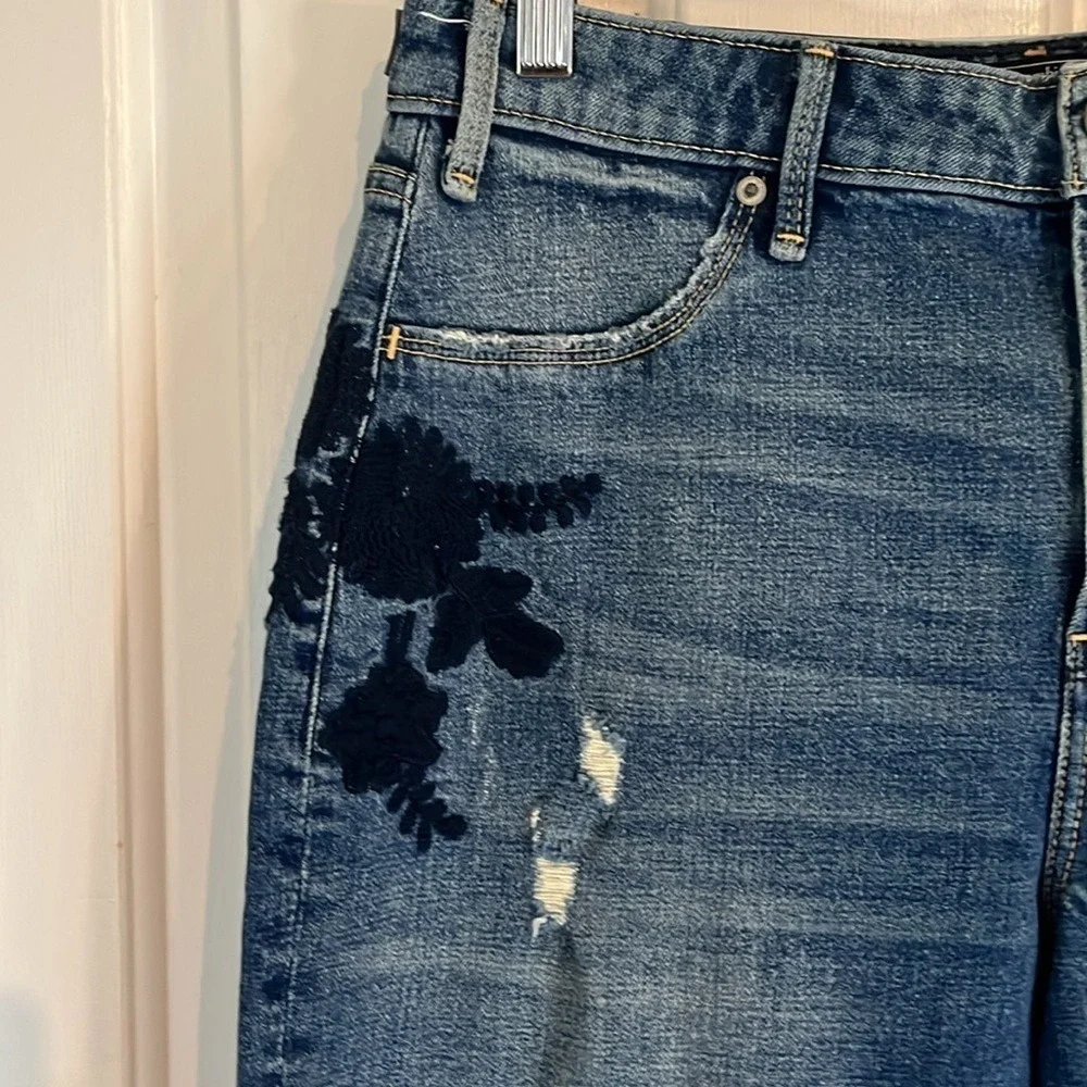 Abercrombie & Fitch | Simone High Rise Ankle Crop‎ Flare Embroidered Jean 31/12